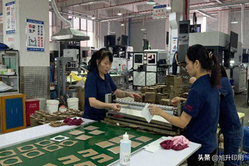 彩盒印刷制作需要注意事项