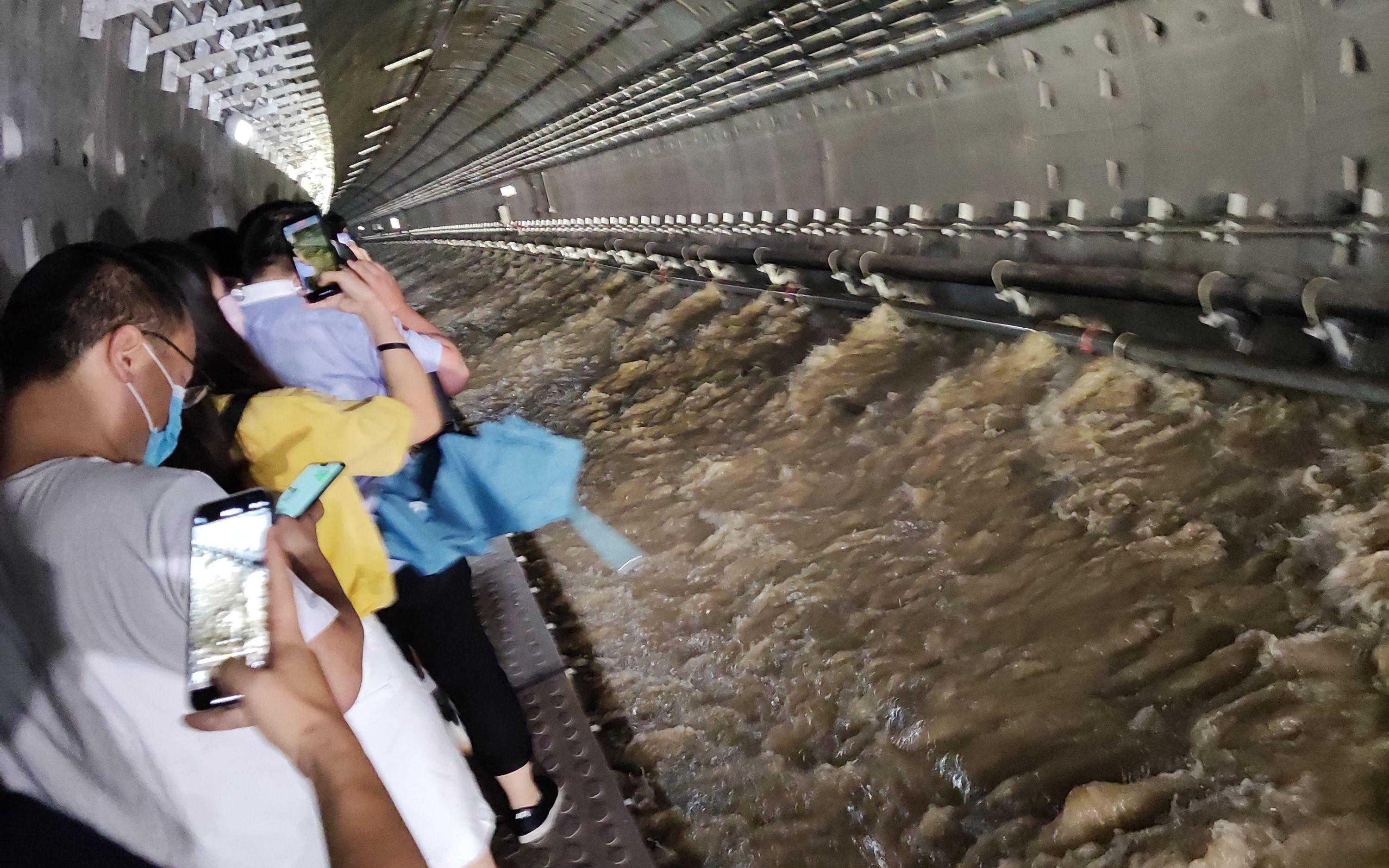 揭秘：郑州720特大暴雨时，地铁5号线是怎样灌进水的？