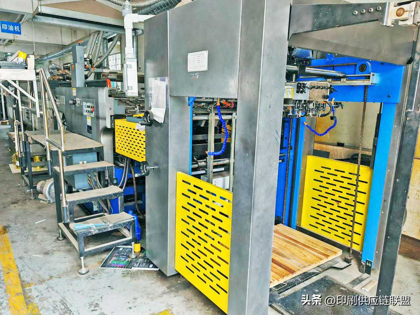 丝印机，2021年新之彩360度停回转滚筒式全自动丝网版二手印刷机